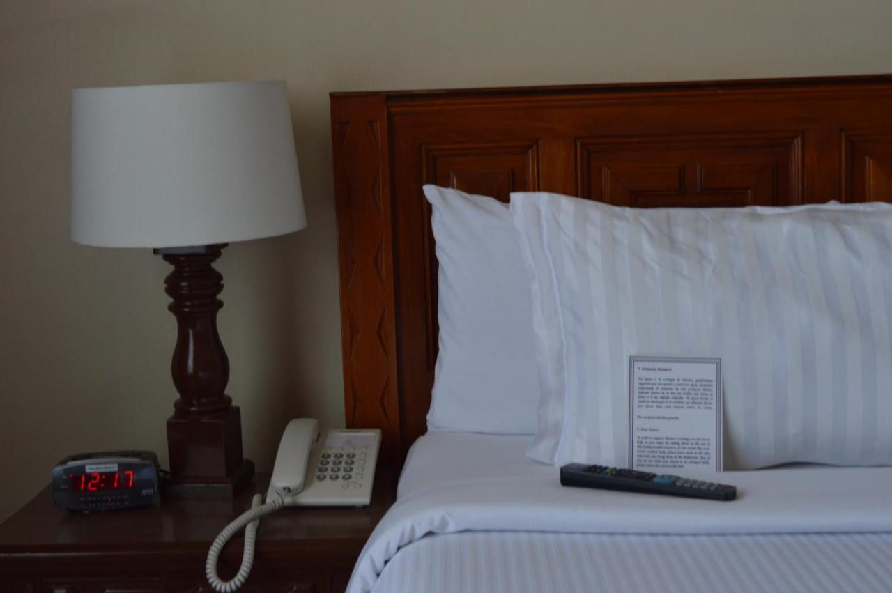 Best Western Majestic Kota Meksiko Bagian luar foto