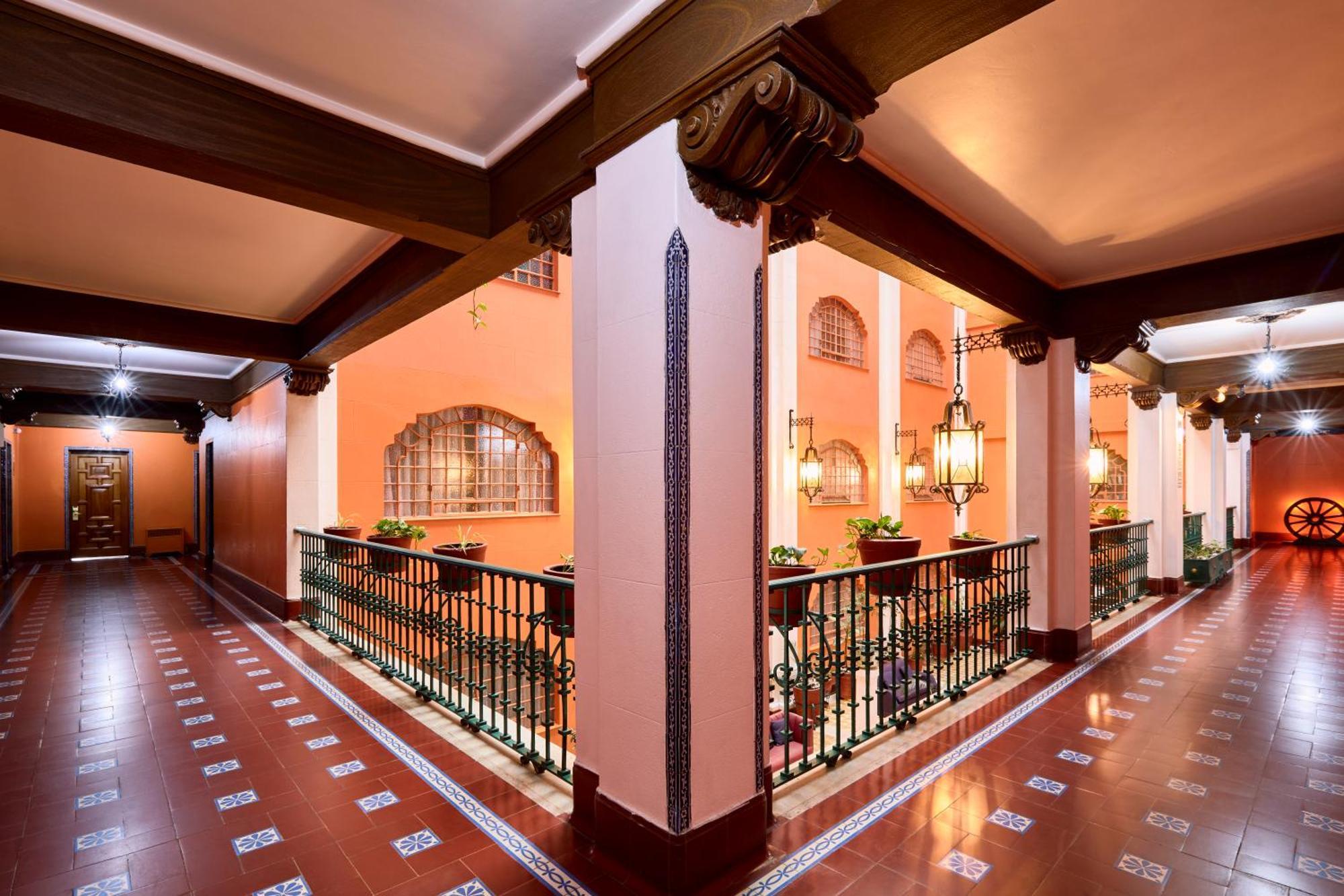Best Western Majestic Kota Meksiko Bagian luar foto